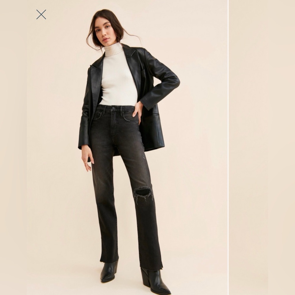 Good American Black Straight Leg Jeans